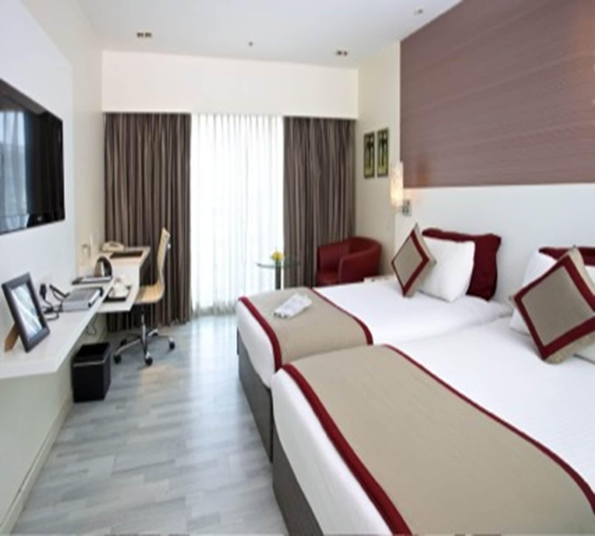 Majestic Court Sarovar Portico Navi Mumbai Exterior foto